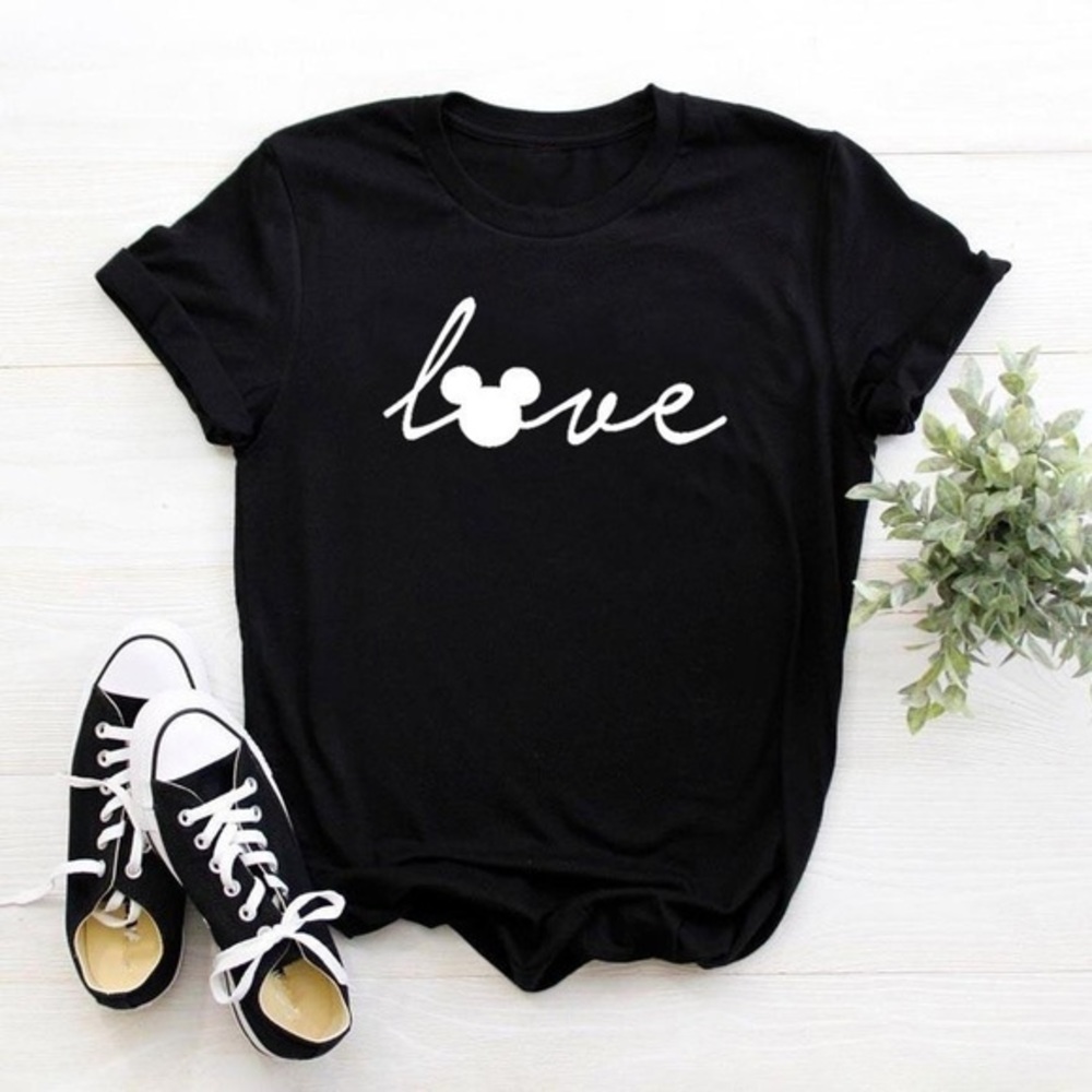 Love t shirt